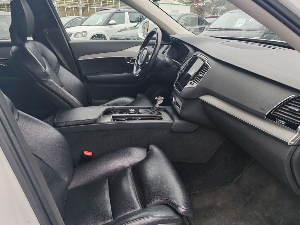 Volvo XC90 2016 Valkoinen