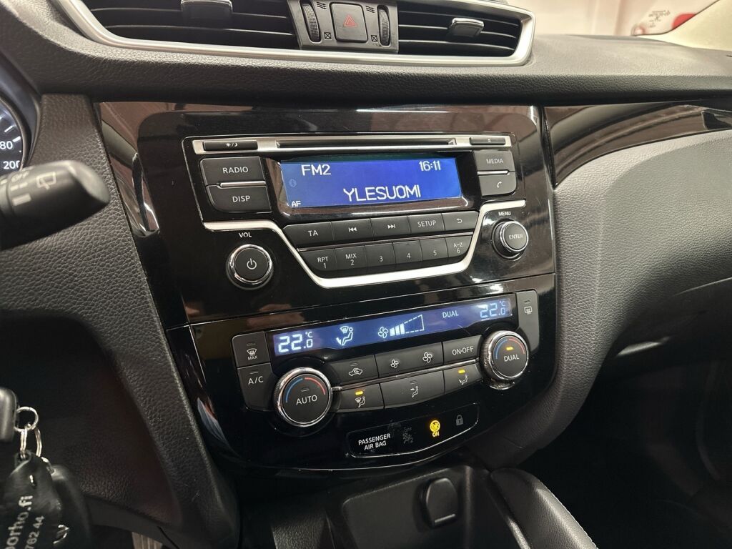 Nissan Qashqai 2016 Harmaa