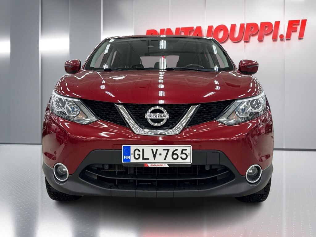 Nissan Qashqai 2016 Punainen