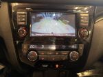 Nissan Qashqai 2016 Punainen