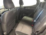 Nissan Qashqai 2016 Punainen
