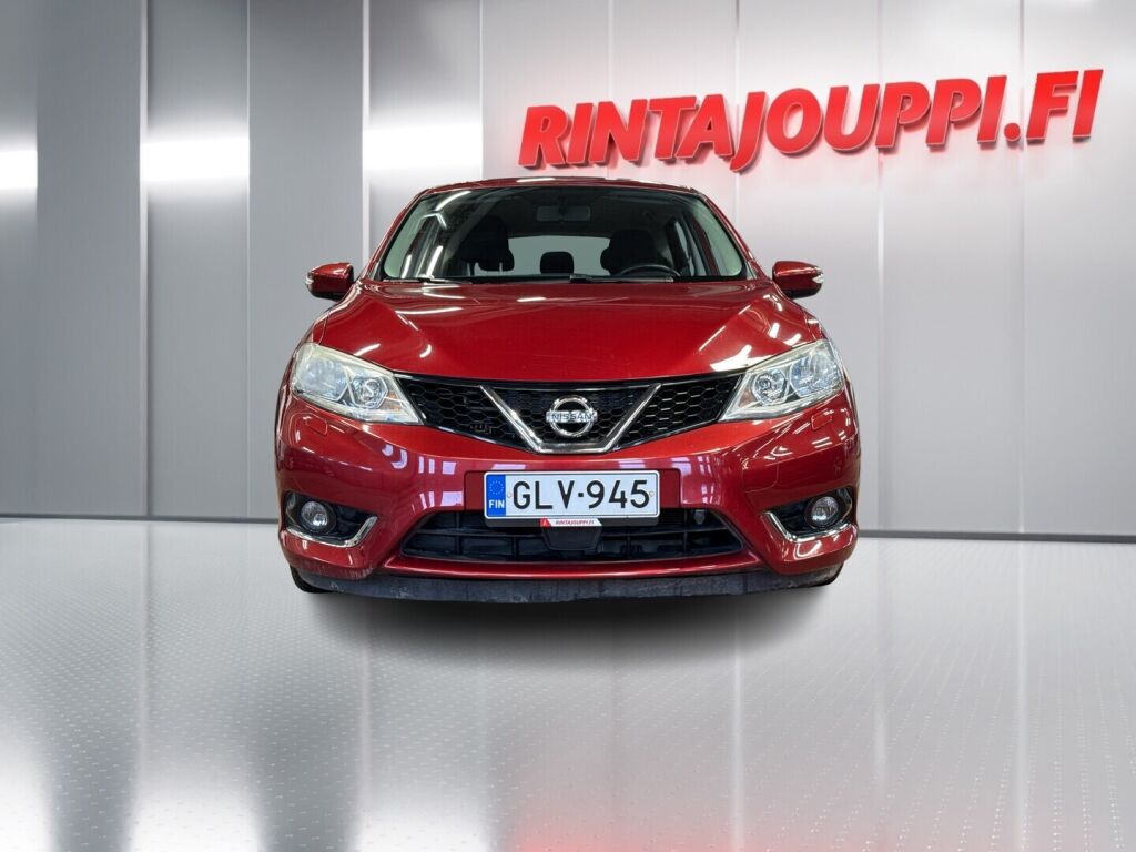 Nissan Pulsar 2016 Punainen