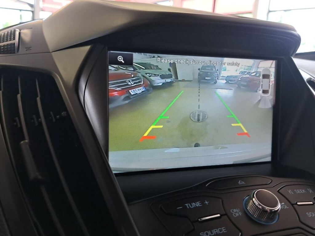 Ford Kuga 2016 Valkoinen