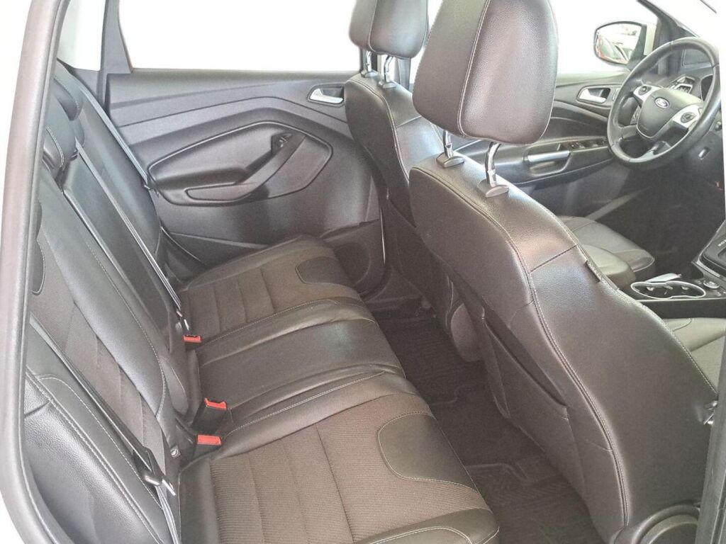 Ford Kuga 2016 Valkoinen