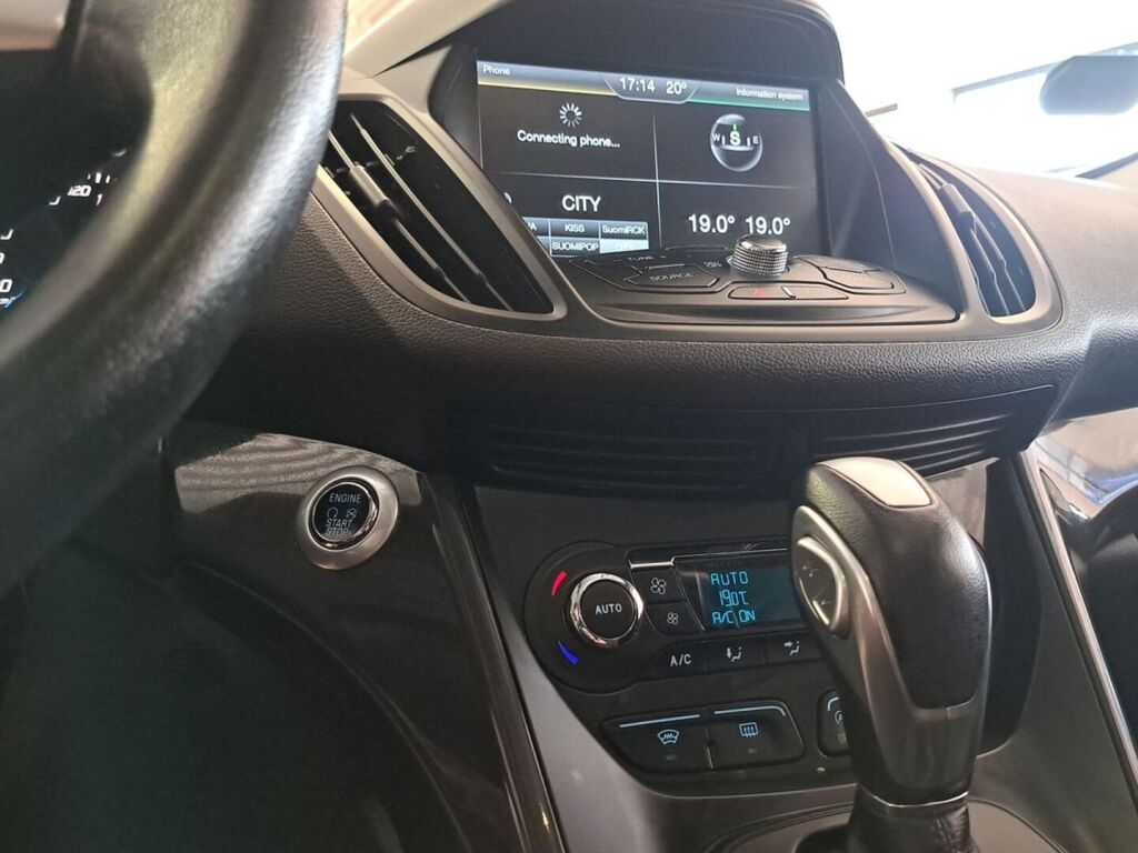 Ford Kuga 2016 Valkoinen