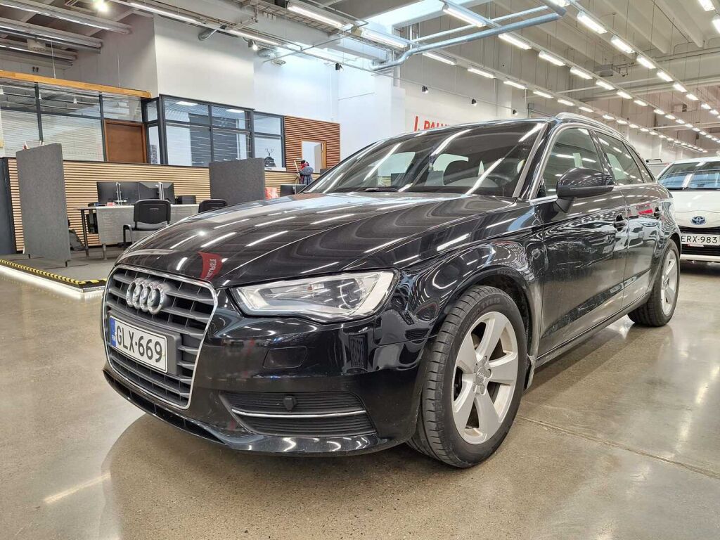 Audi A3 2016 Musta