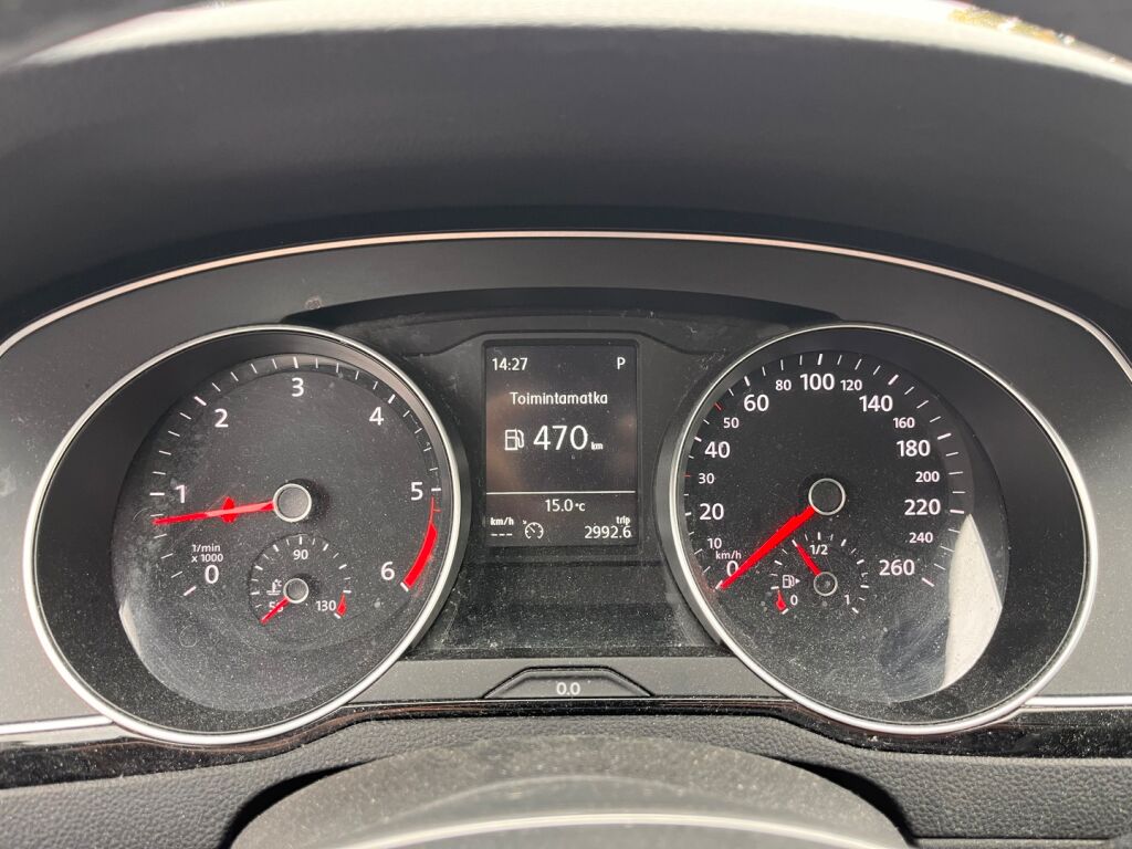 Volkswagen Passat 2016 Valkoinen