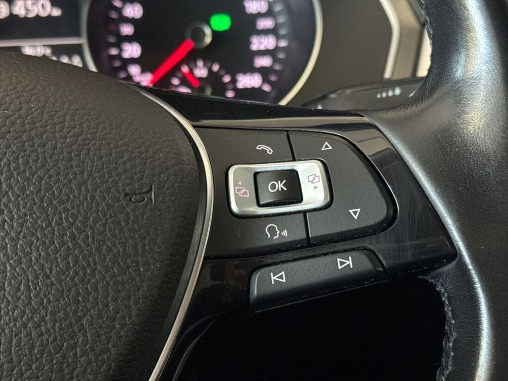 Volkswagen Passat 2016 Valkoinen