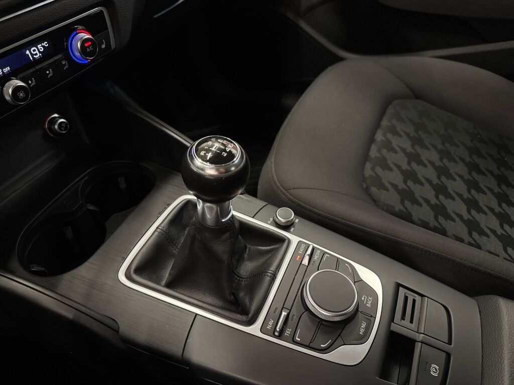 Audi A3 2015 Valkoinen