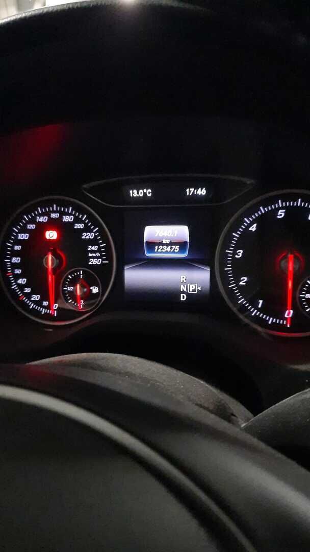 Mercedes-Benz A 2015 Harmaa