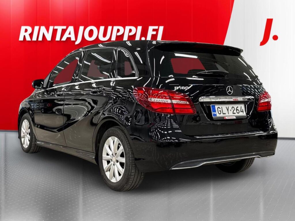 Mercedes-Benz B 2016 Musta