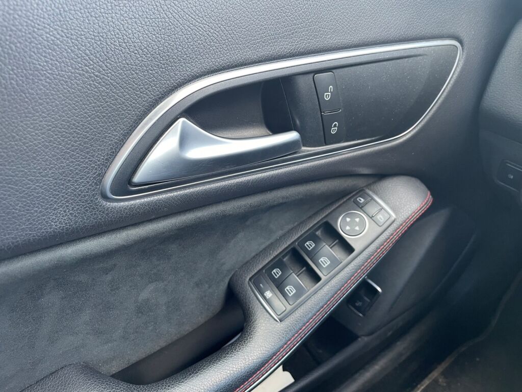 Mercedes-Benz CLA 2016 Harmaa