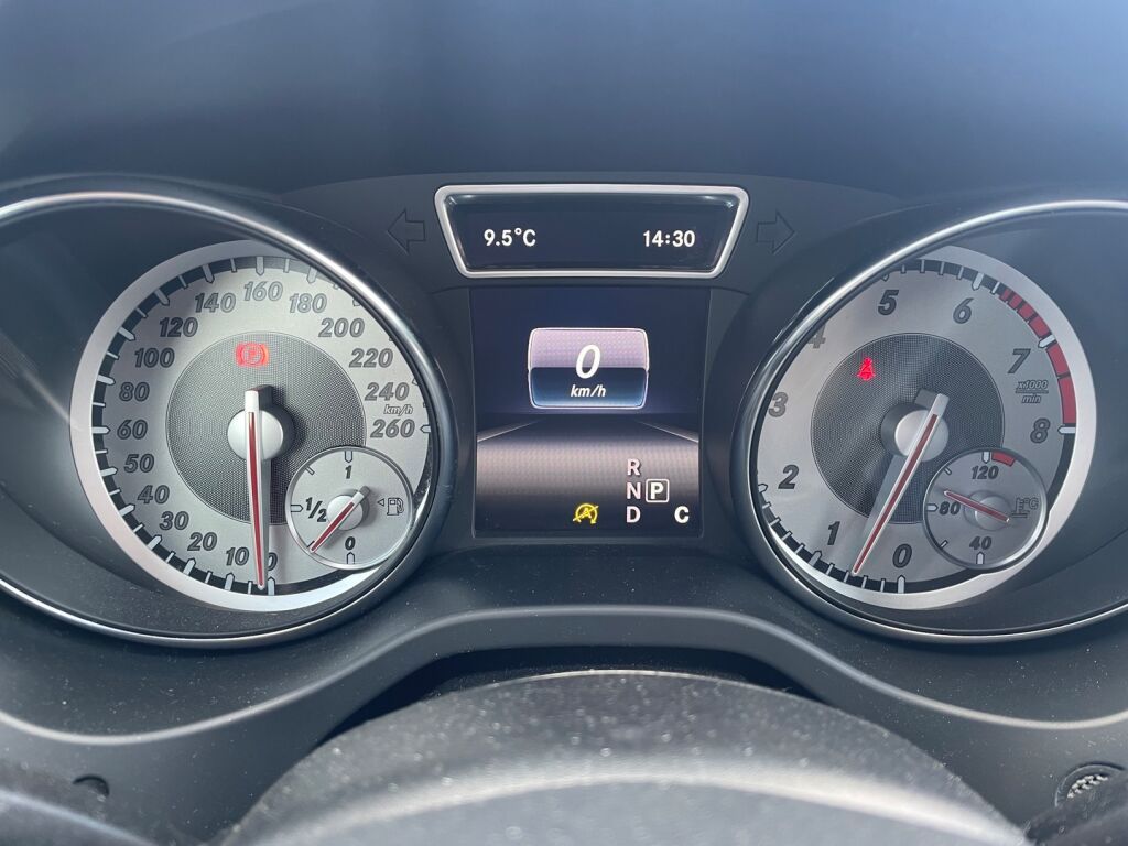 Mercedes-Benz CLA 2016 Harmaa