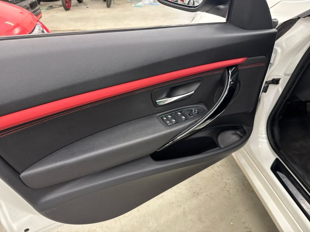 BMW 320 Gran Turismo 2016 Valkoinen