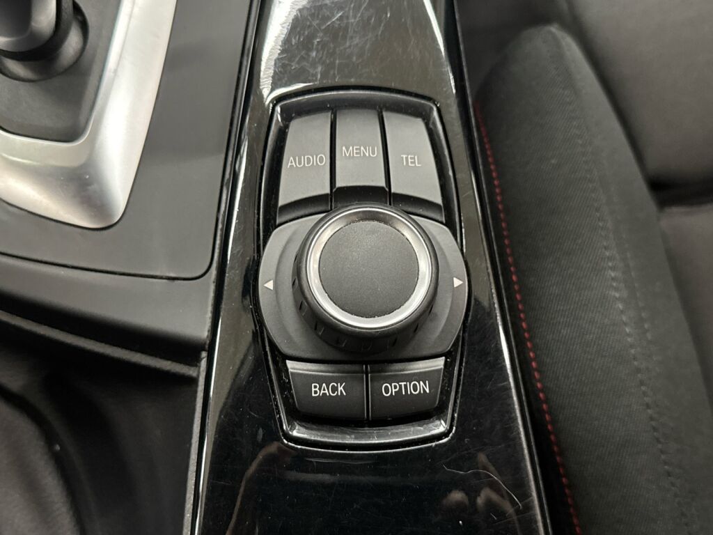 BMW 320 Gran Turismo 2016 Valkoinen