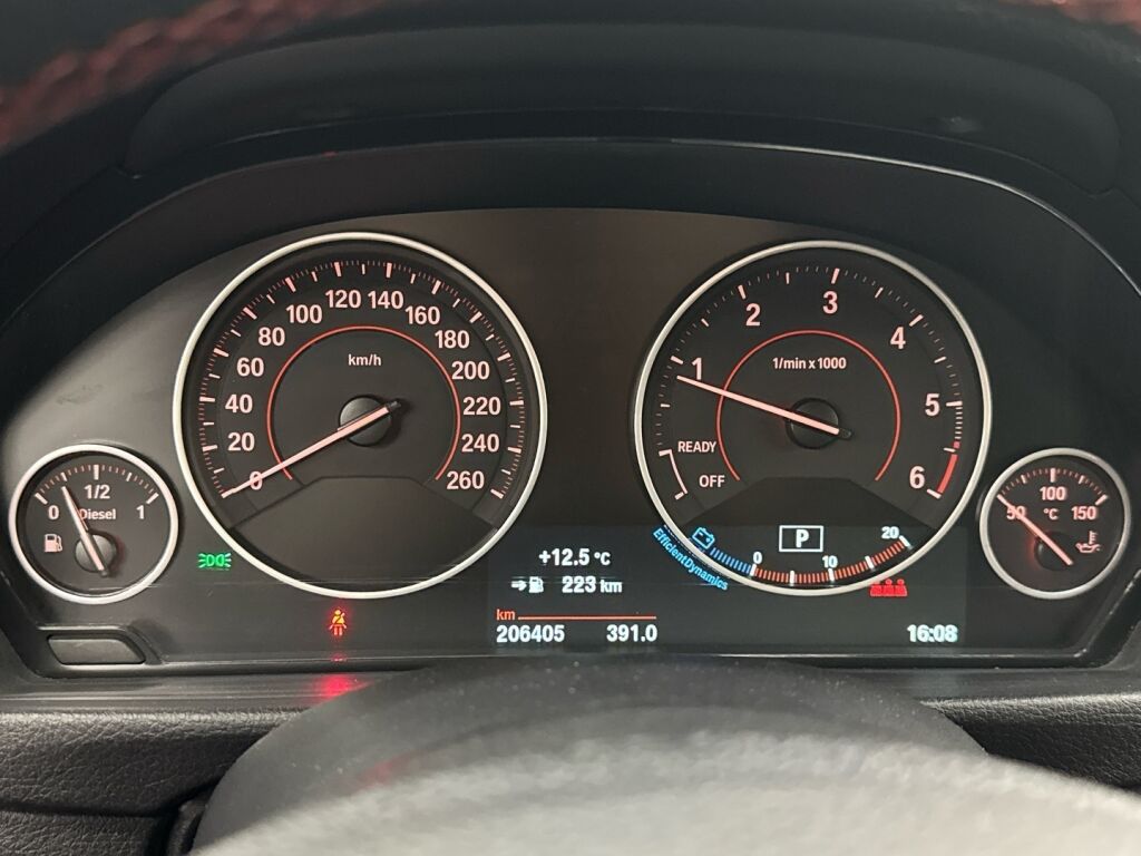 BMW 320 Gran Turismo 2016 Valkoinen