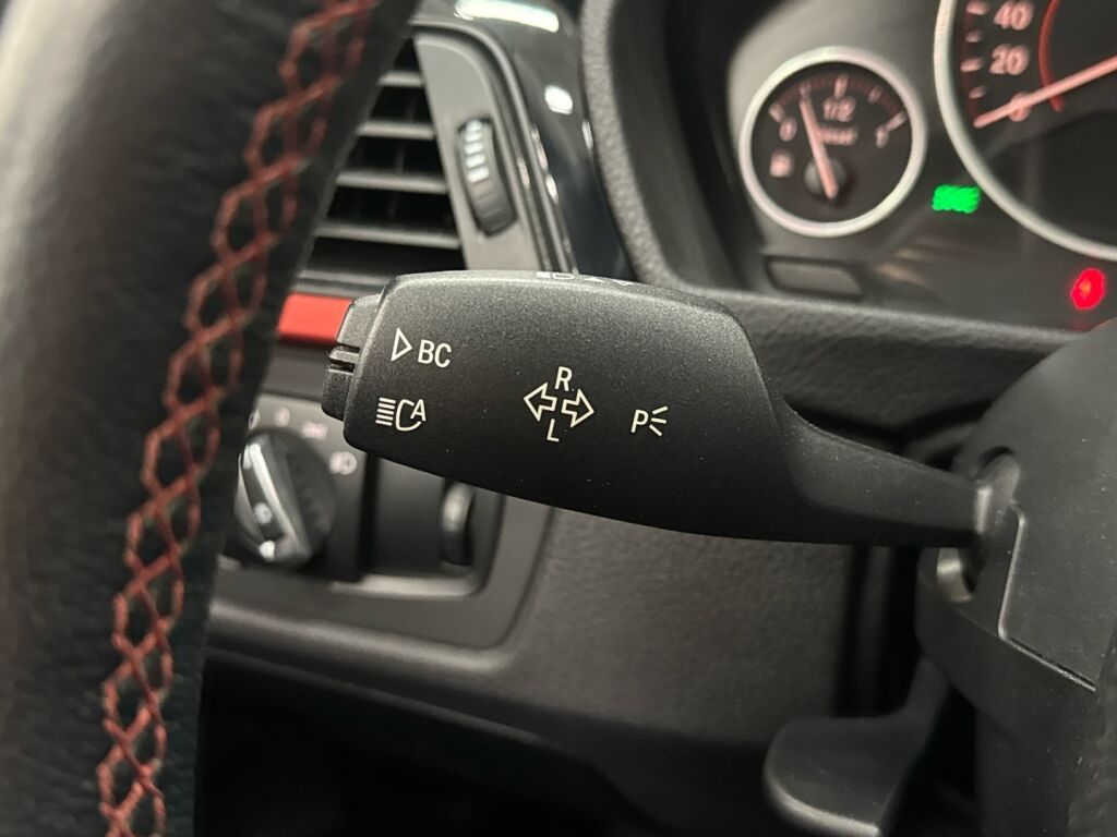 BMW 320 Gran Turismo 2016 Valkoinen