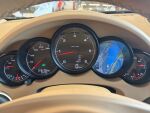 Porsche Cayenne 2012 Sininen