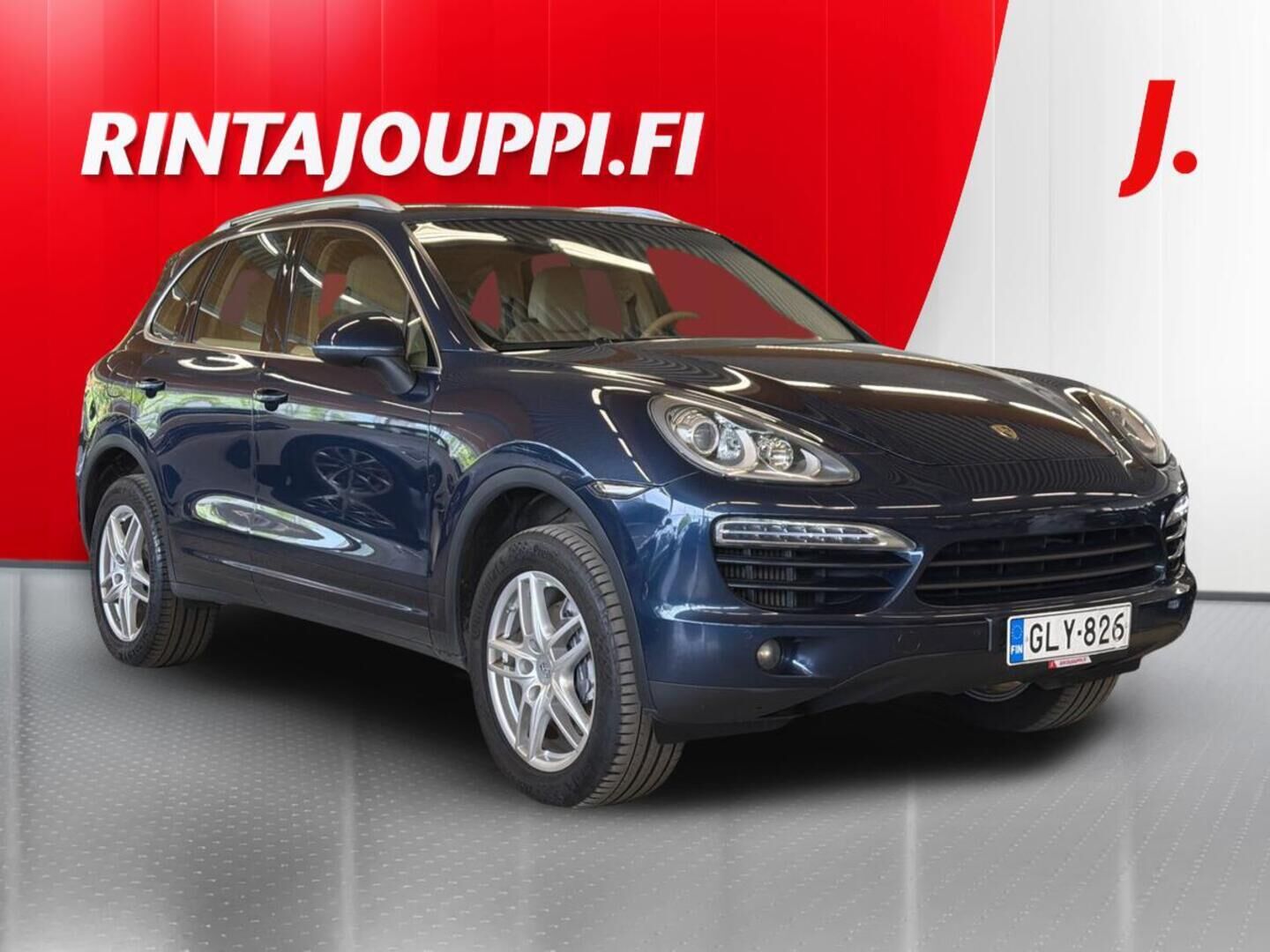 Sininen Porsche Cayenne