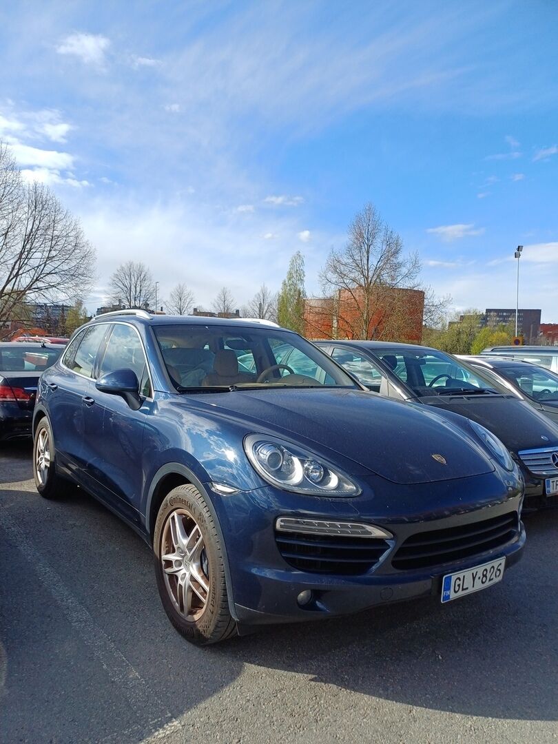Porsche Cayenne 2012 Sininen