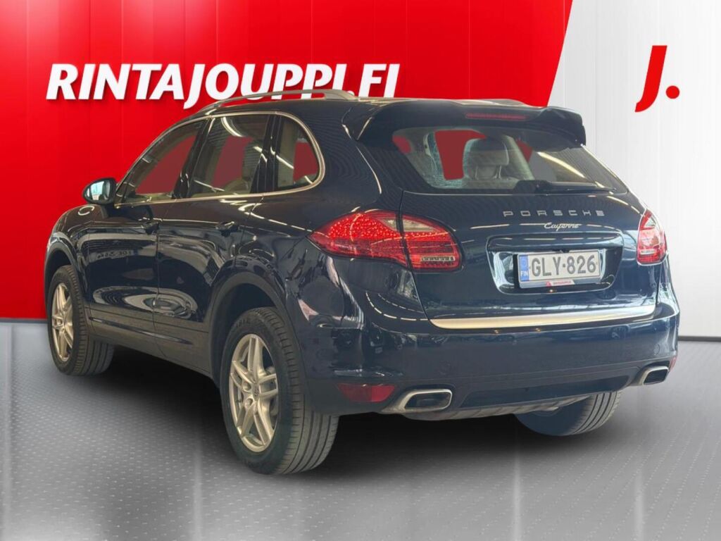 Porsche Cayenne 2012 Sininen