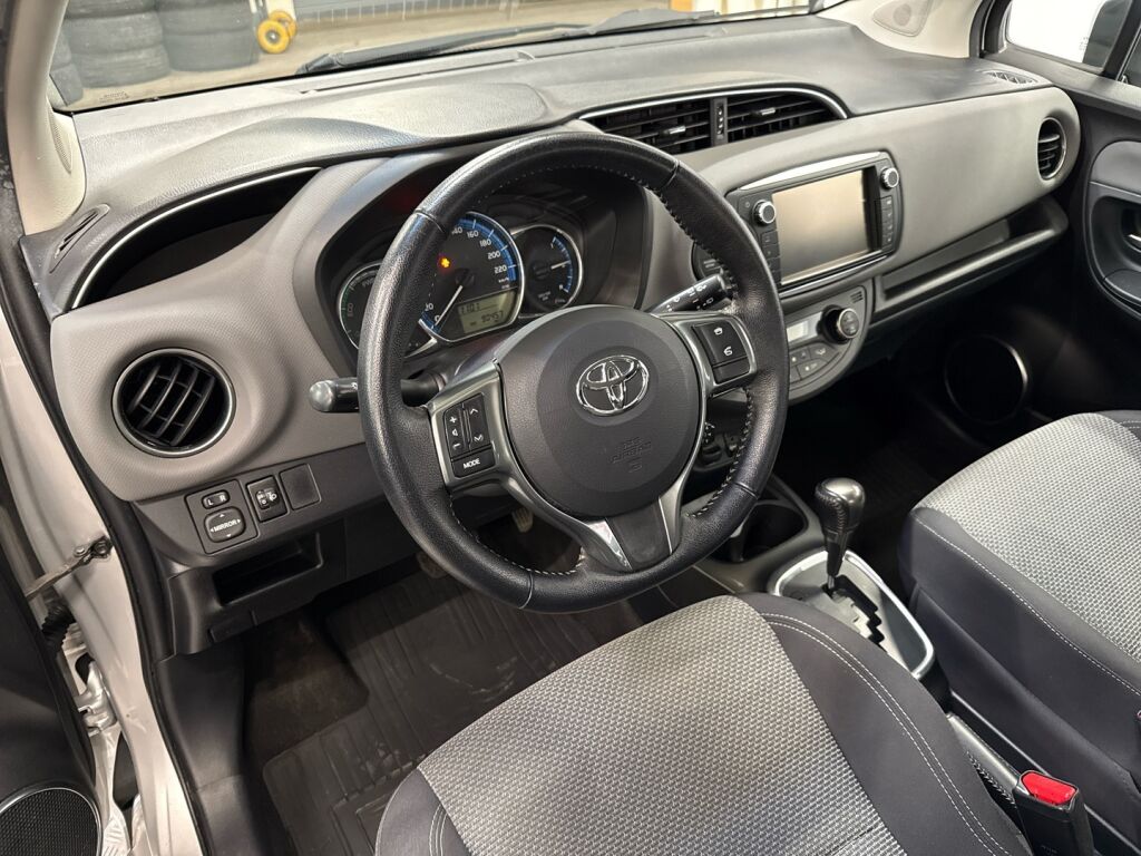 Toyota Yaris 2016 Hopea