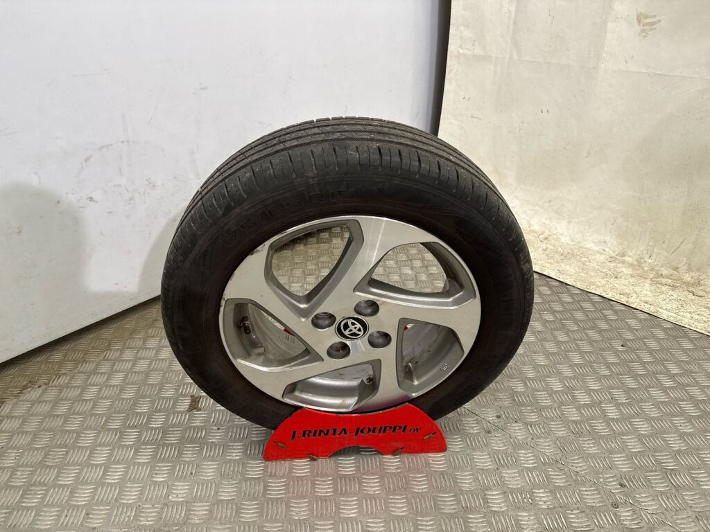 Toyota Yaris 2016 Hopea