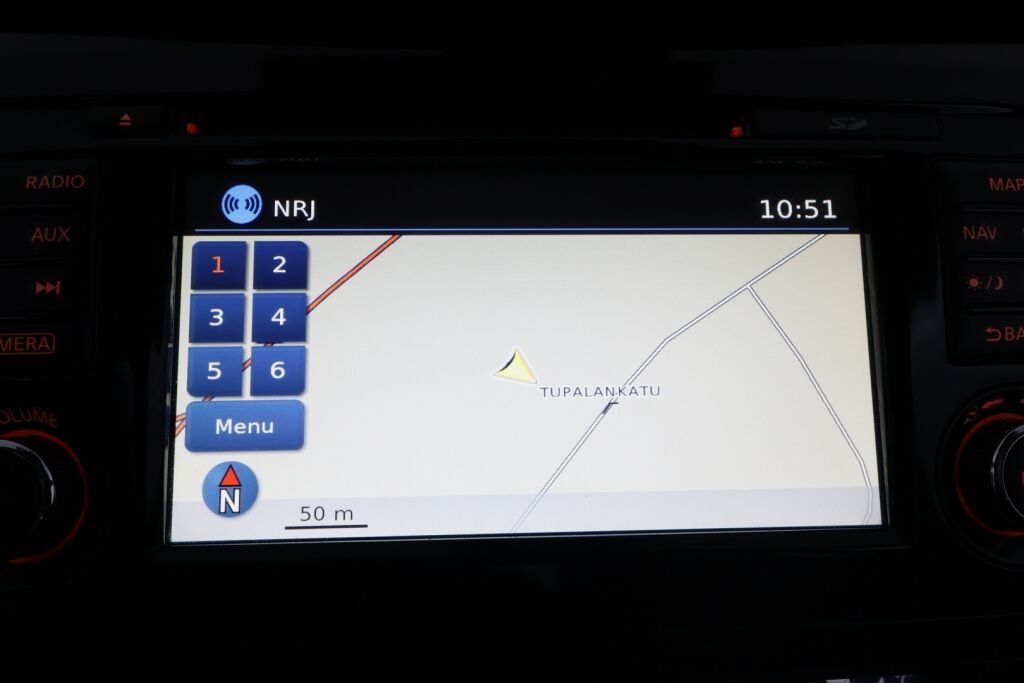 Nissan Qashqai 2016 Punainen