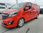 Opel Vivaro 2016 Punainen
