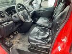 Opel Vivaro 2016 Punainen
