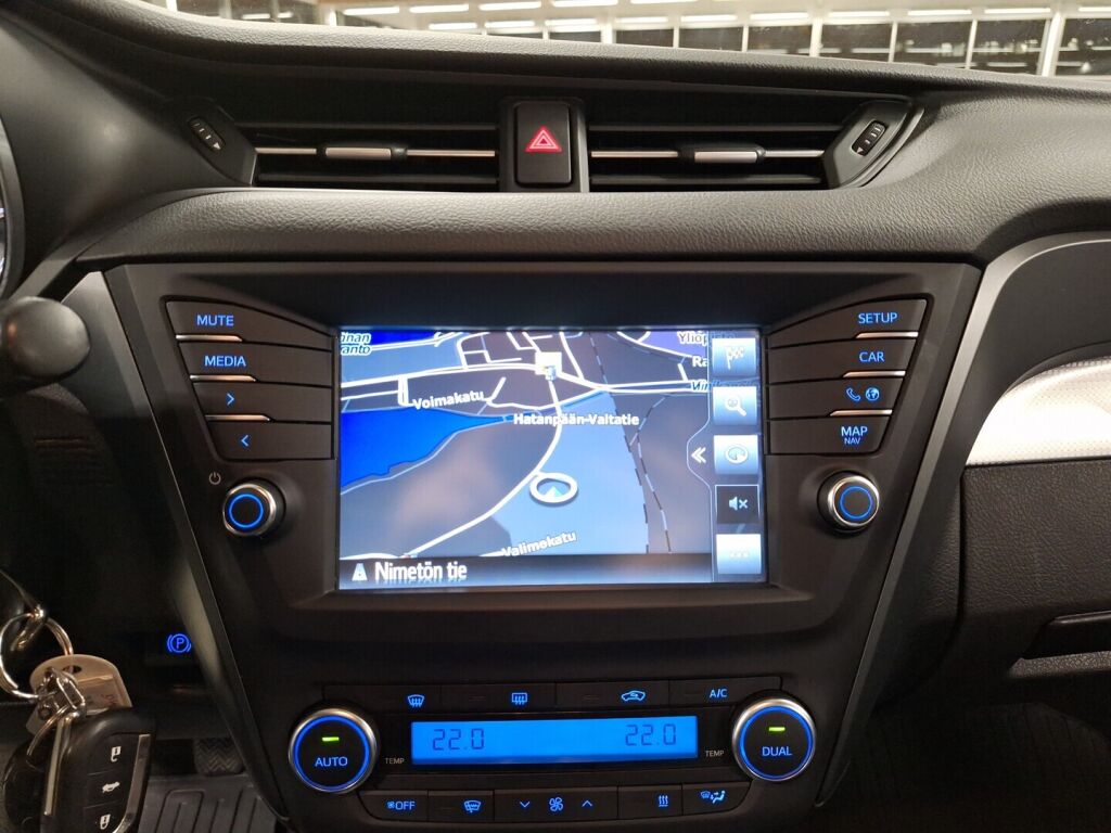 Toyota Avensis 2016 Harmaa