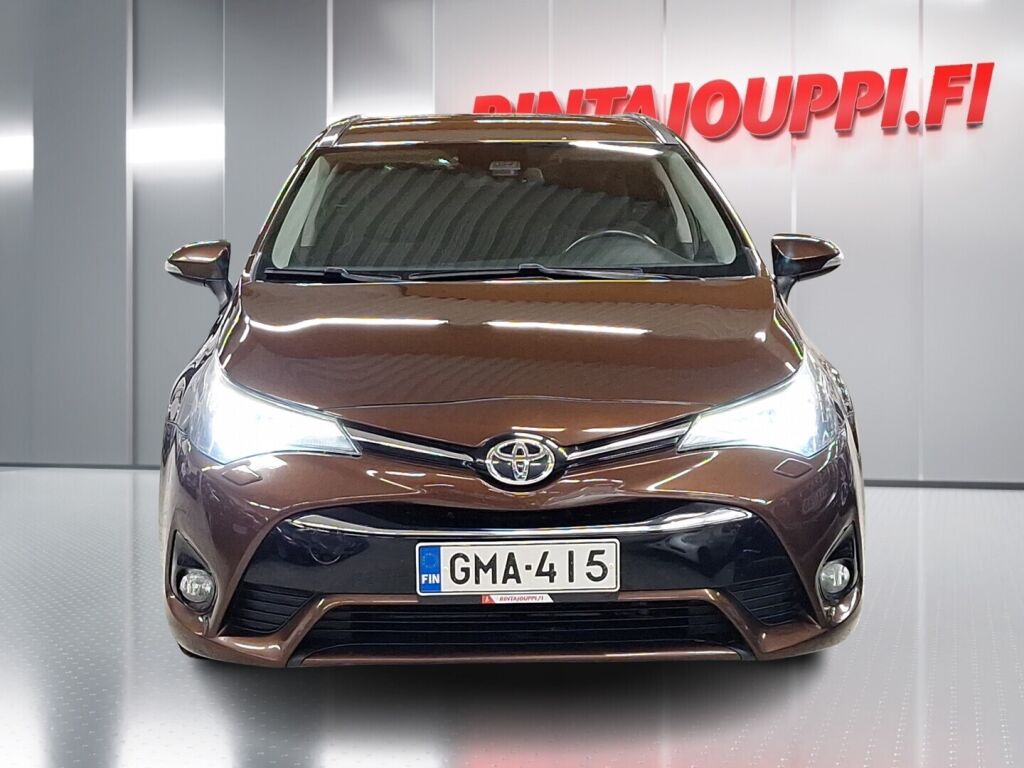 Toyota Avensis 2016 Harmaa