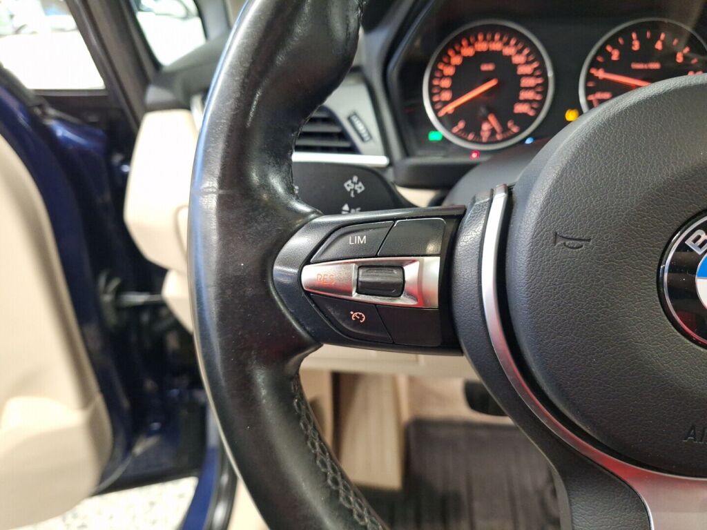 BMW 218 2016 Sininen