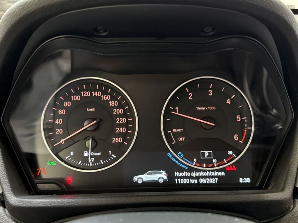 BMW X1 2016 Ruskea (beige)