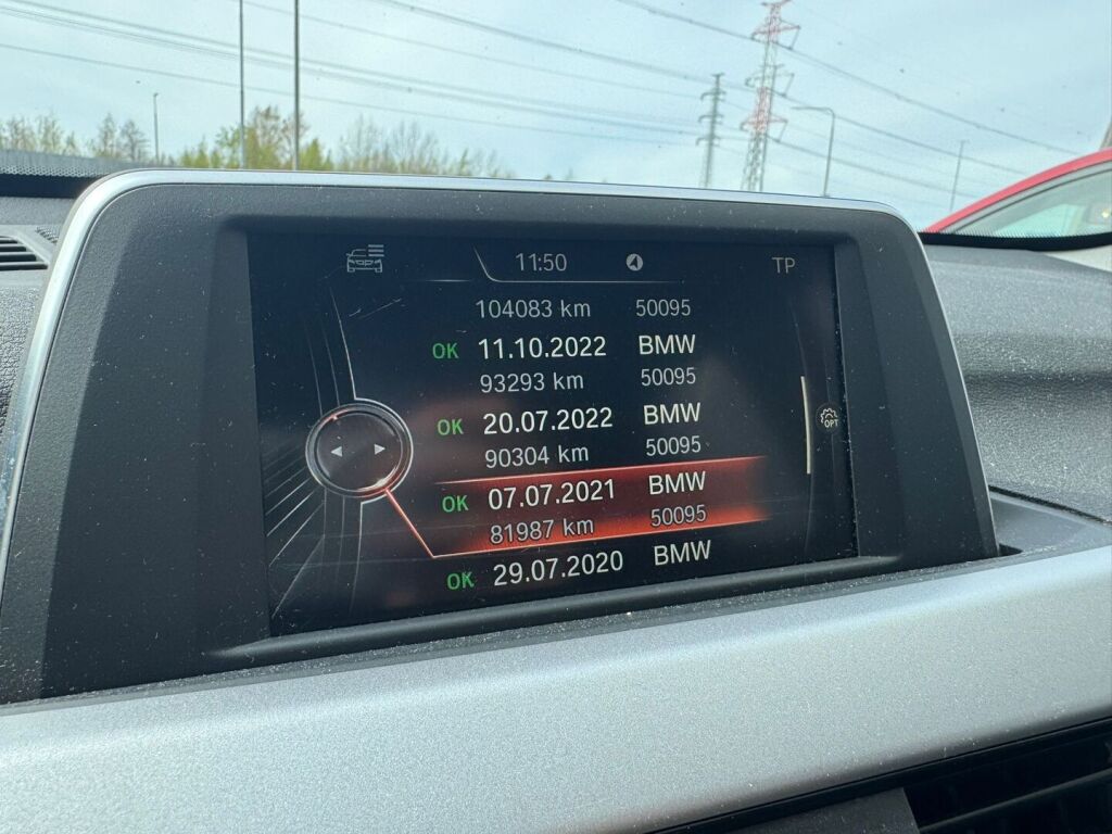 BMW X1 2016 Ruskea (beige)