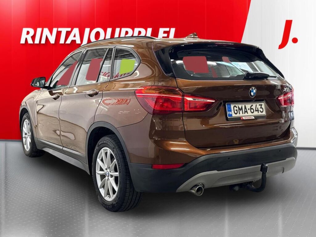 BMW X1 2016 Ruskea (beige)