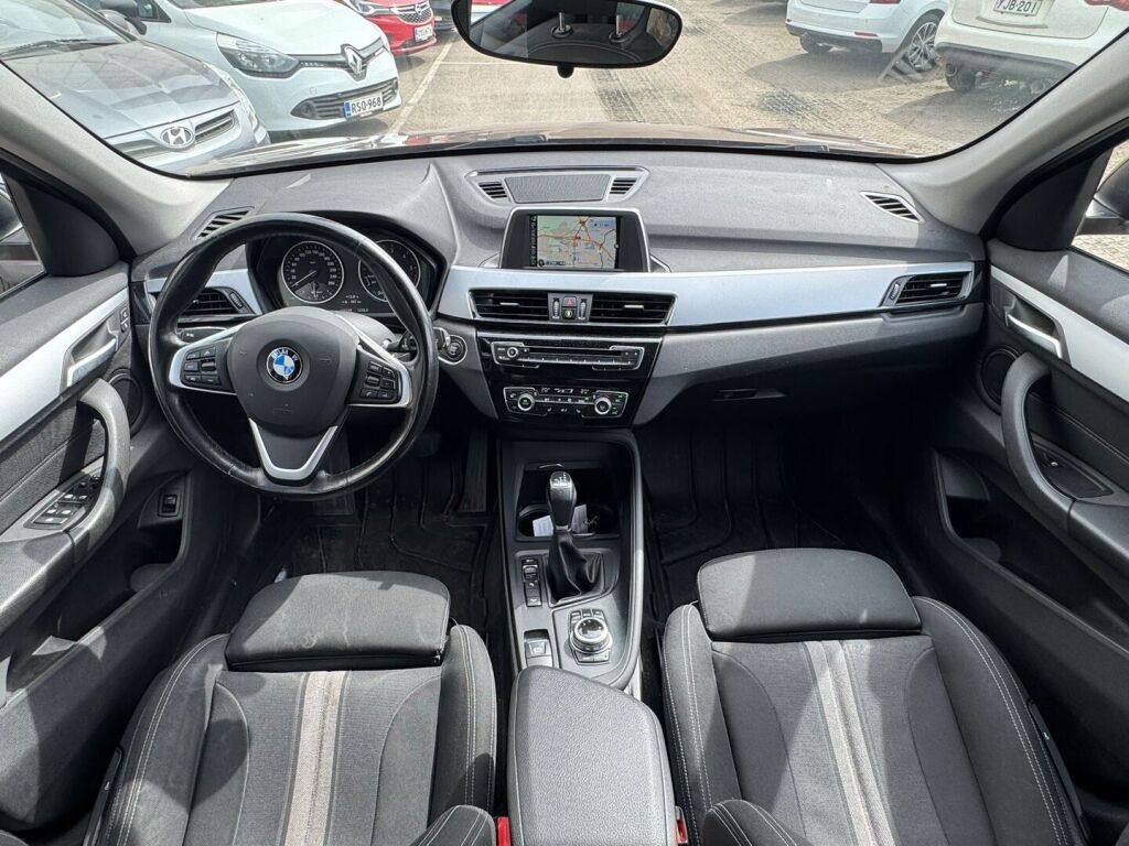 BMW X1 2016 Ruskea (beige)