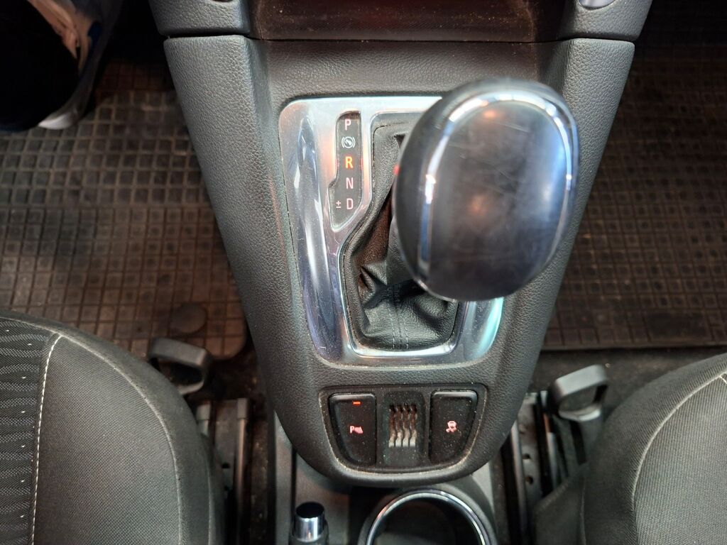 Opel Zafira Tourer 2016 Harmaa