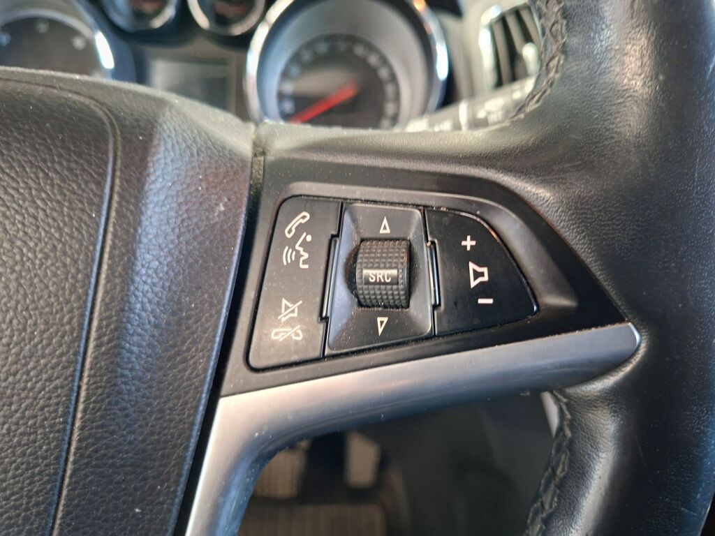 Opel Zafira Tourer 2016 Harmaa