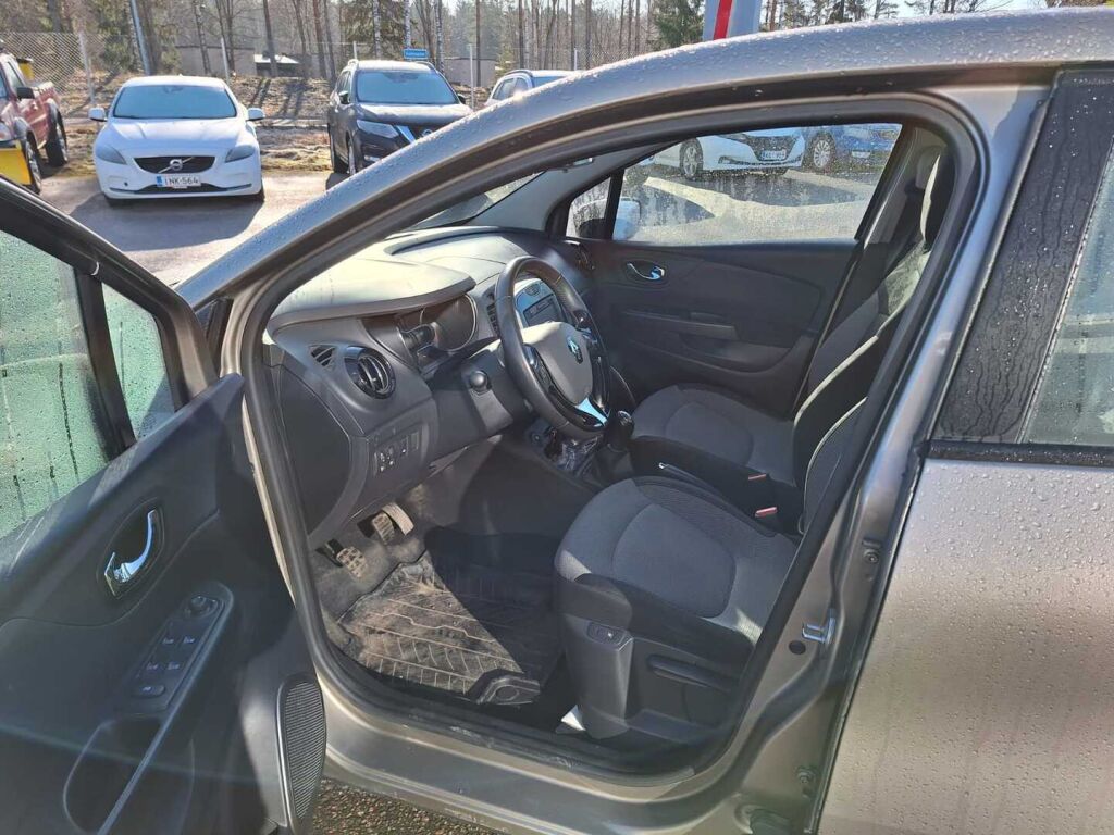 Renault Captur 2016 Ruskea (beige)