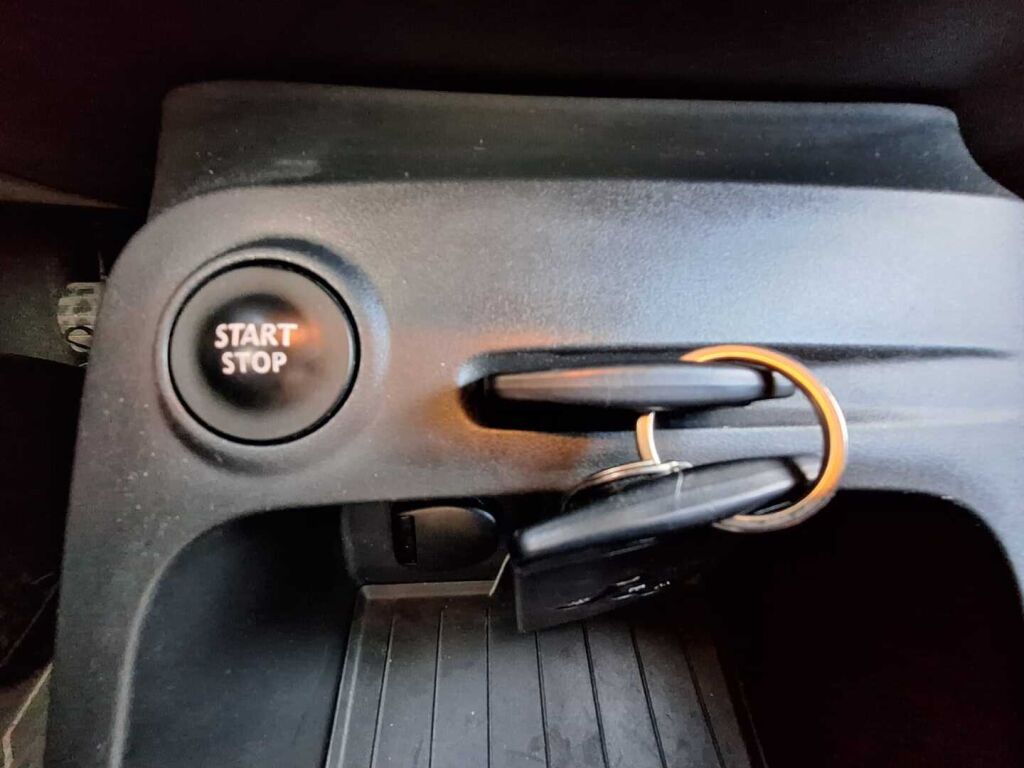 Renault Captur 2016 Ruskea (beige)