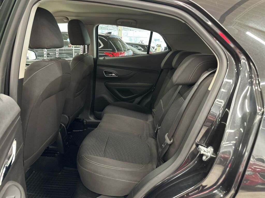 Opel Mokka 2016 Musta