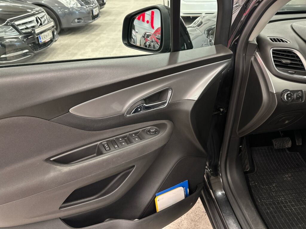Opel Mokka 2016 Musta