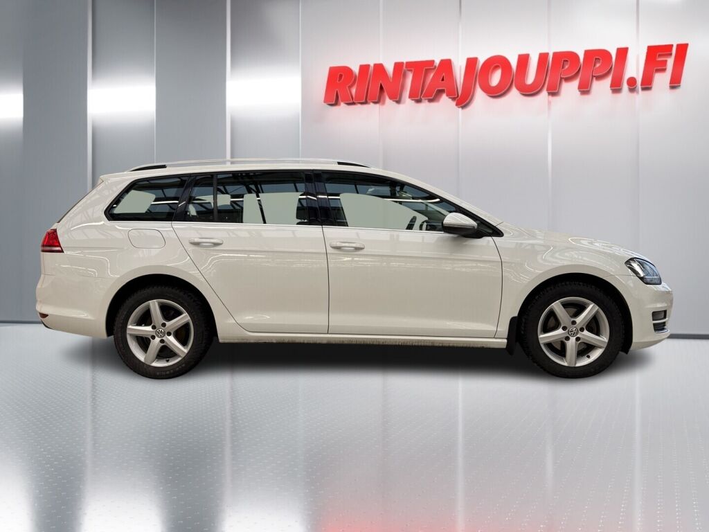Volkswagen Golf 2016 Valkoinen