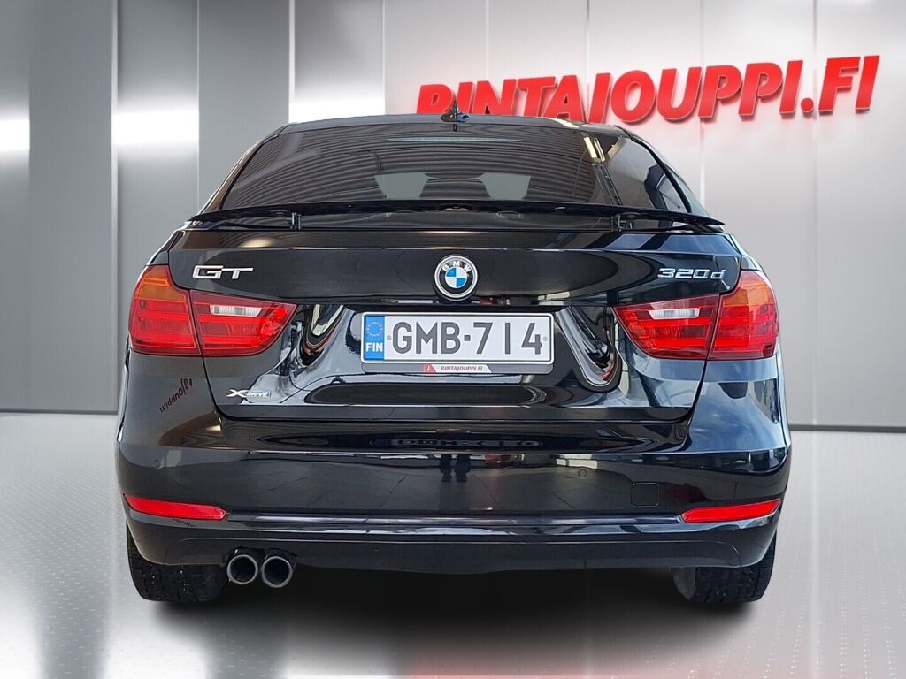 BMW 320 Gran Turismo 2016 Musta