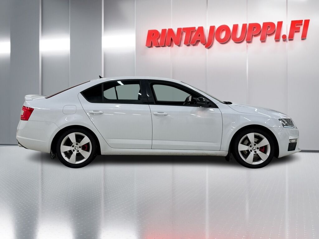 Skoda Octavia 2016 Valkoinen