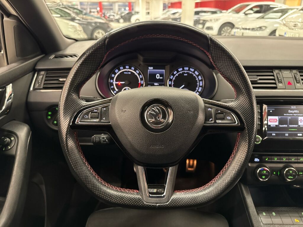 Skoda Octavia 2016 Valkoinen