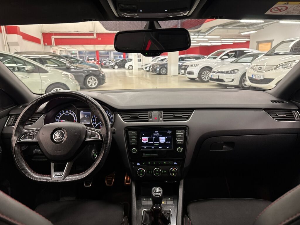 Skoda Octavia 2016 Valkoinen