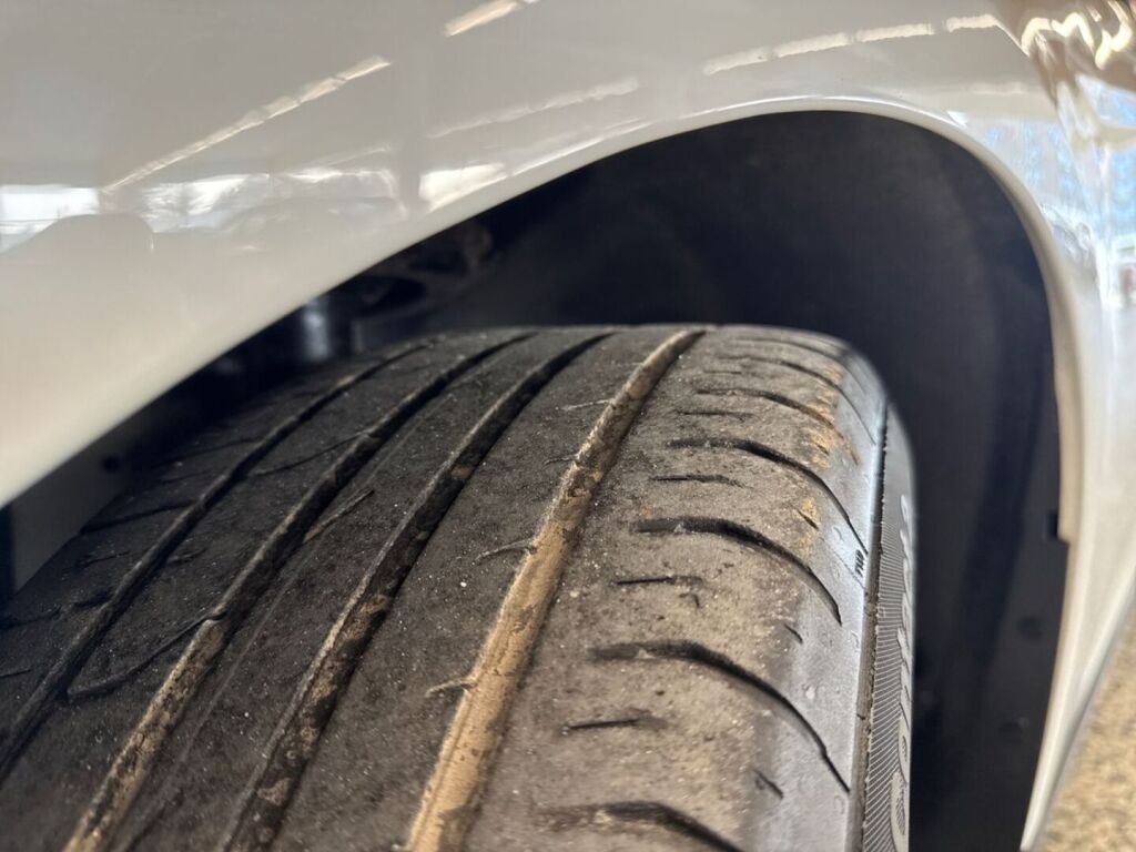 Ford Focus 2016 Valkoinen