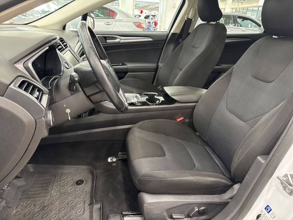 Ford Mondeo 2016 Valkoinen